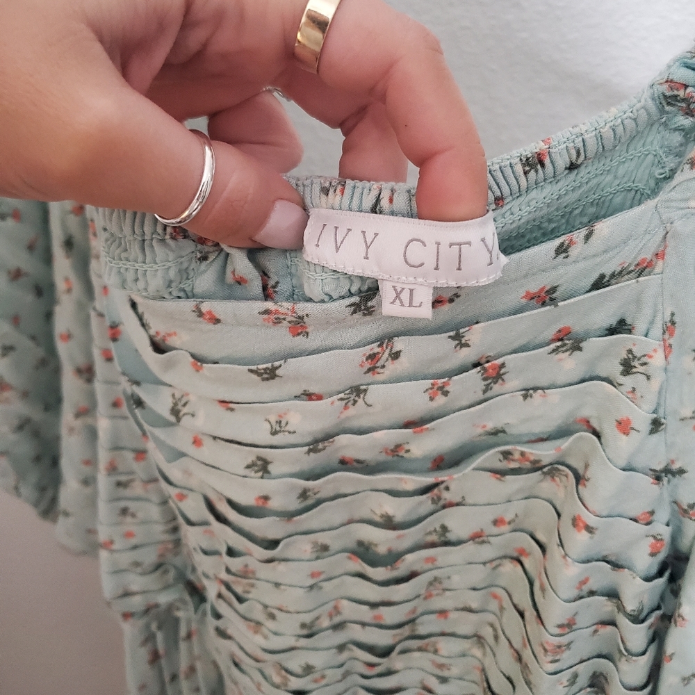 Midi Dress from Ivy City Co